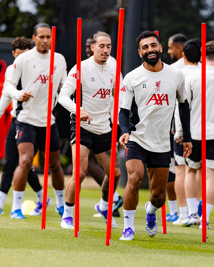 包含尤文图斯训练开放日；赛后刷新队史纪录引欢呼；社区盾在即；球队文化再被提及的词条