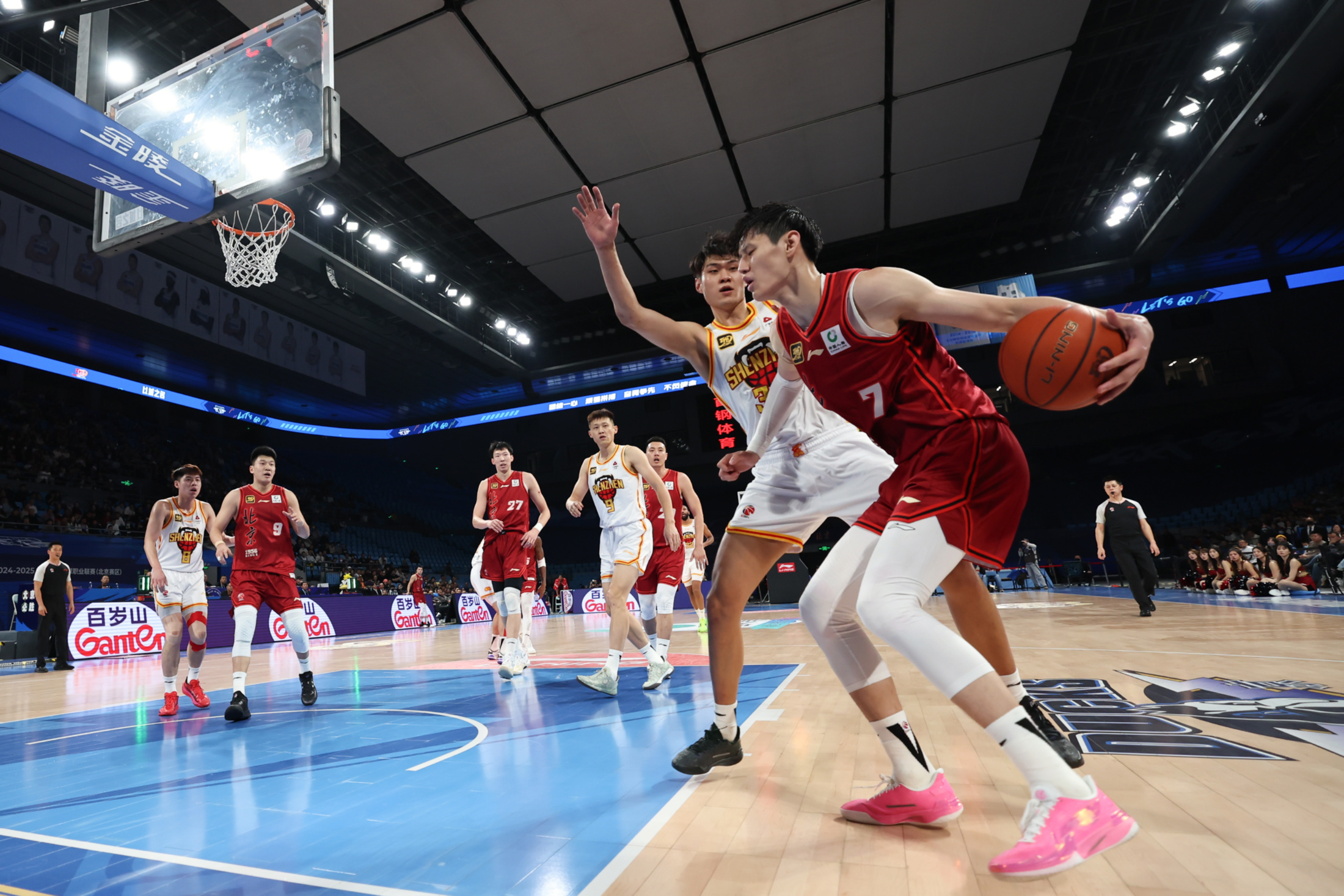 关于国际比赛日CBA常规赛焦点战，金州勇士完成体检，气氛紧张，更衣室氛围转暖的信息九游体育APP