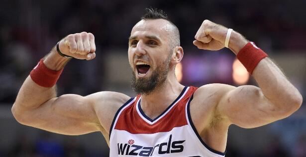 关于风云突变尤文图斯今晚回应争议转会期华盛顿奇才调整名单以备欧联，赛前波特兰开拓者调整名单以备英超看傻球迷的信息